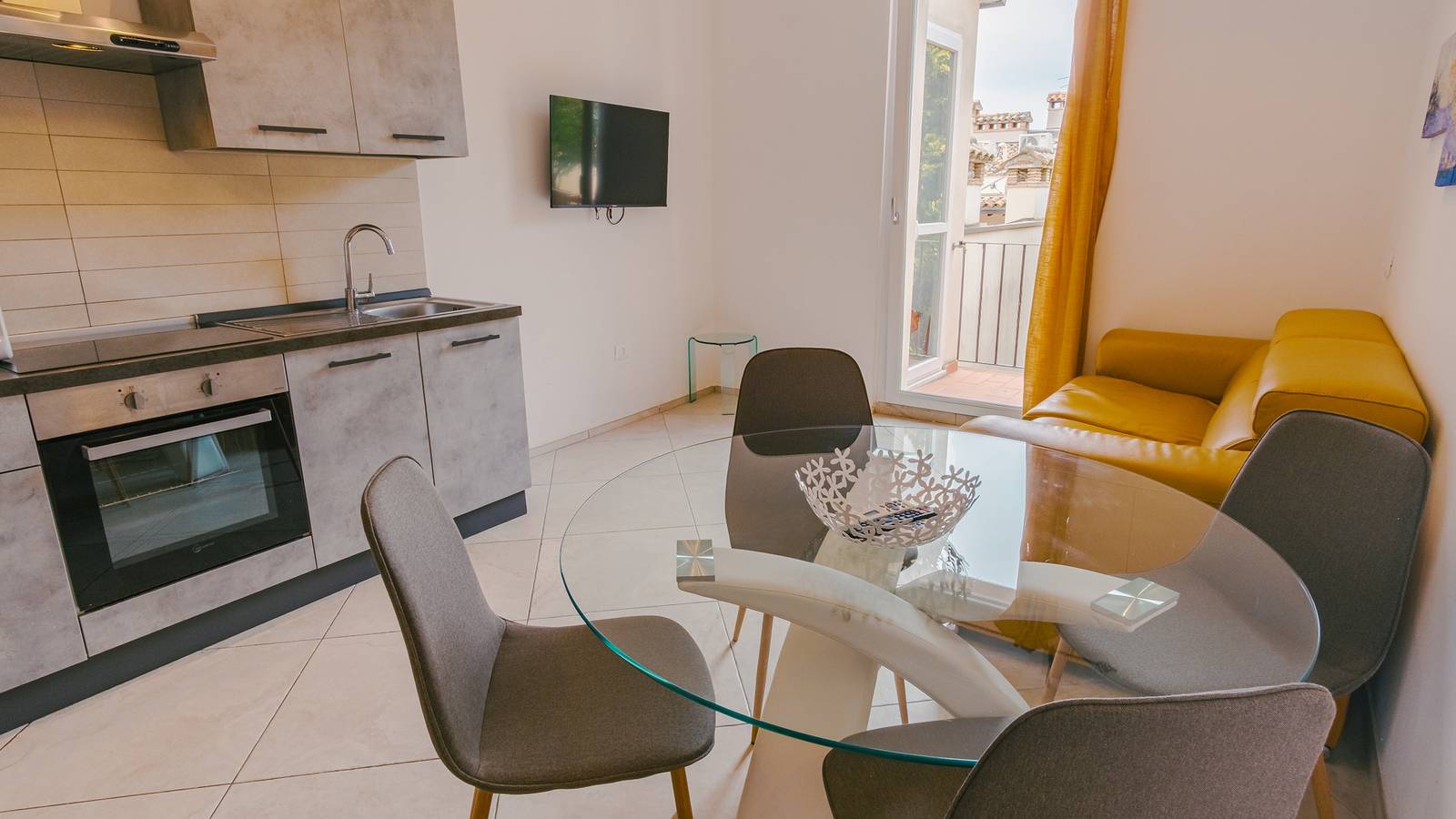 Ganze Wohnung, Ferienwohnung für 4 Personen mit Balkon in Ravenna, Ravenna Provinz