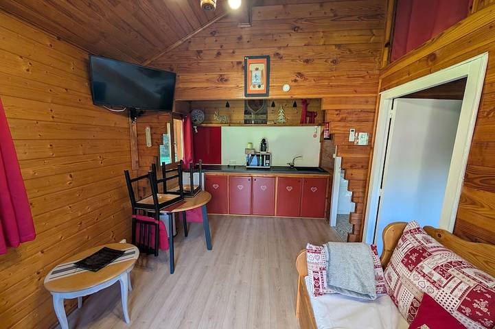 Location de vacances pour 2 personnes, avec piscine et sauna à Vaulnaveys-le-Bas