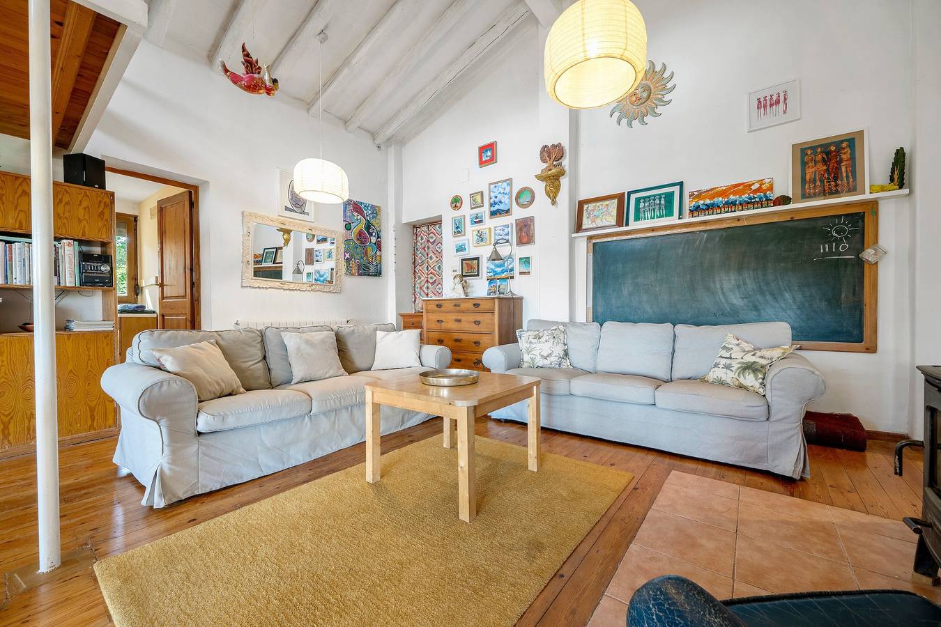 Chalet 'Mariti' con vistas al mar, terraza privada y Wi-Fi in Montreal (Tarragona), Alto Campo