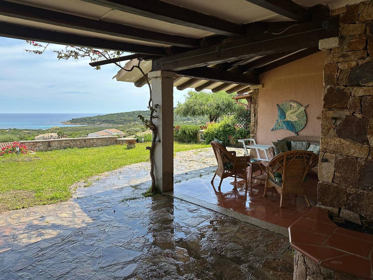 Casa Vacacional 'Germana' con Vista al Mar, Wi-Fi y Aire Acondicionado in La Padula Sicca, San Teodoro