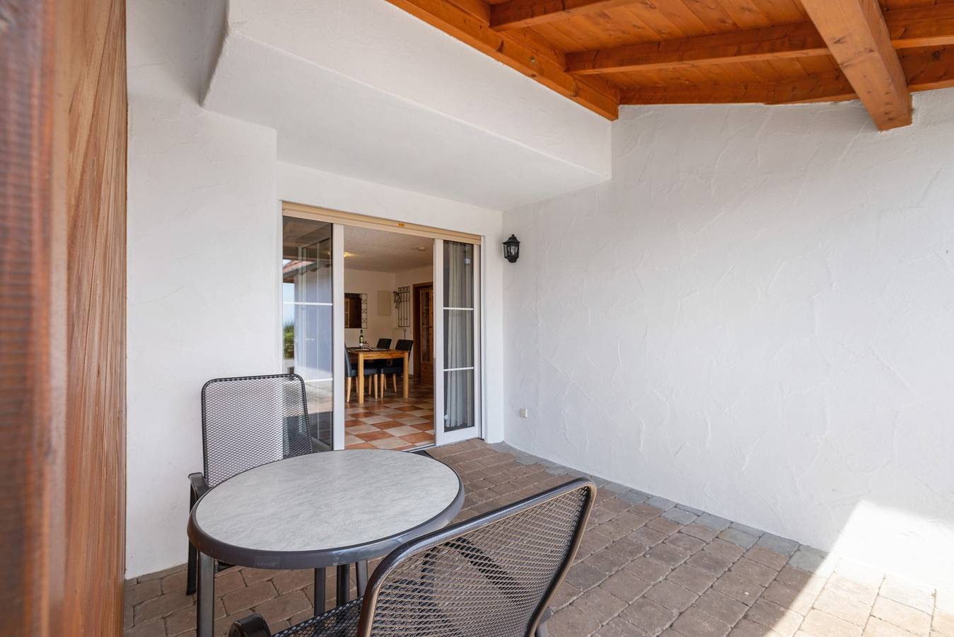 Entire apartment, Apartment 'Haus 4' with Lake View, Shared Terrace and Wi-Fi in Meersburg, Region Bodensee-Oberschwaben