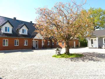 Ferienwohnung für 4 Personen, mit Garten in Dollerup