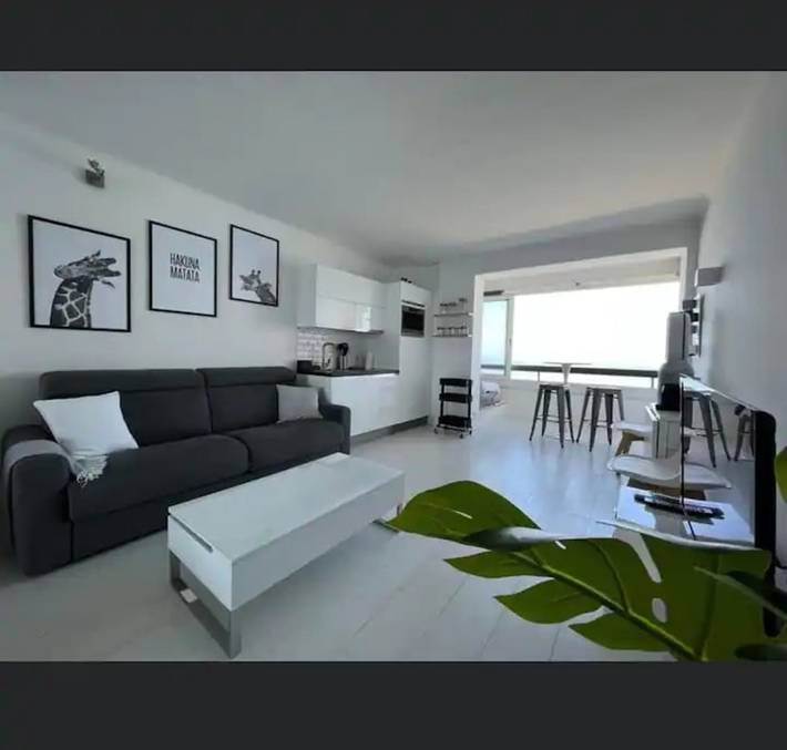 Gîte pour 2 personnes, adapté aux familles à Six-Fours-les-Plages - 2