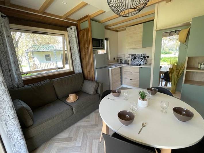 Gîte pour 4 personnes, avec terrasse et piscine à Coulon - 3