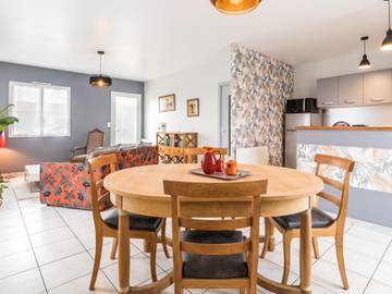 Gîte pour 4 Personnes dans Saint-Hilaire-de-Chaléons, Région de Saint-Nazaire, Photo 2