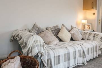 Cottage for 2 People in Alton Towers, Staffordshire, Photo 1