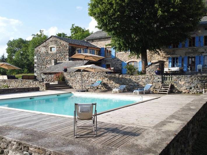 Location de vacances pour 5 personnes, avec piscine à Saint-Étienne-Lardeyrol - 3