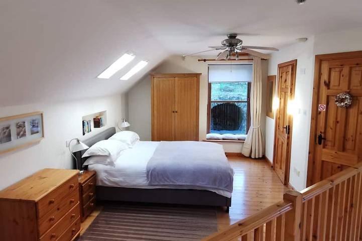 Beautifully Restored Coach House In Woodlands Overlooking the Suir Estuary in County Waterford