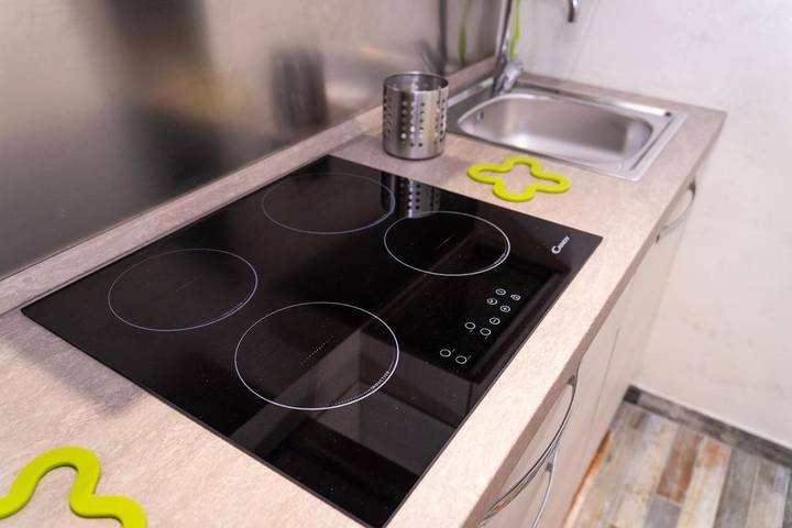 Gîte pour 3 personnes, avec piscine et vue à Bari - 4