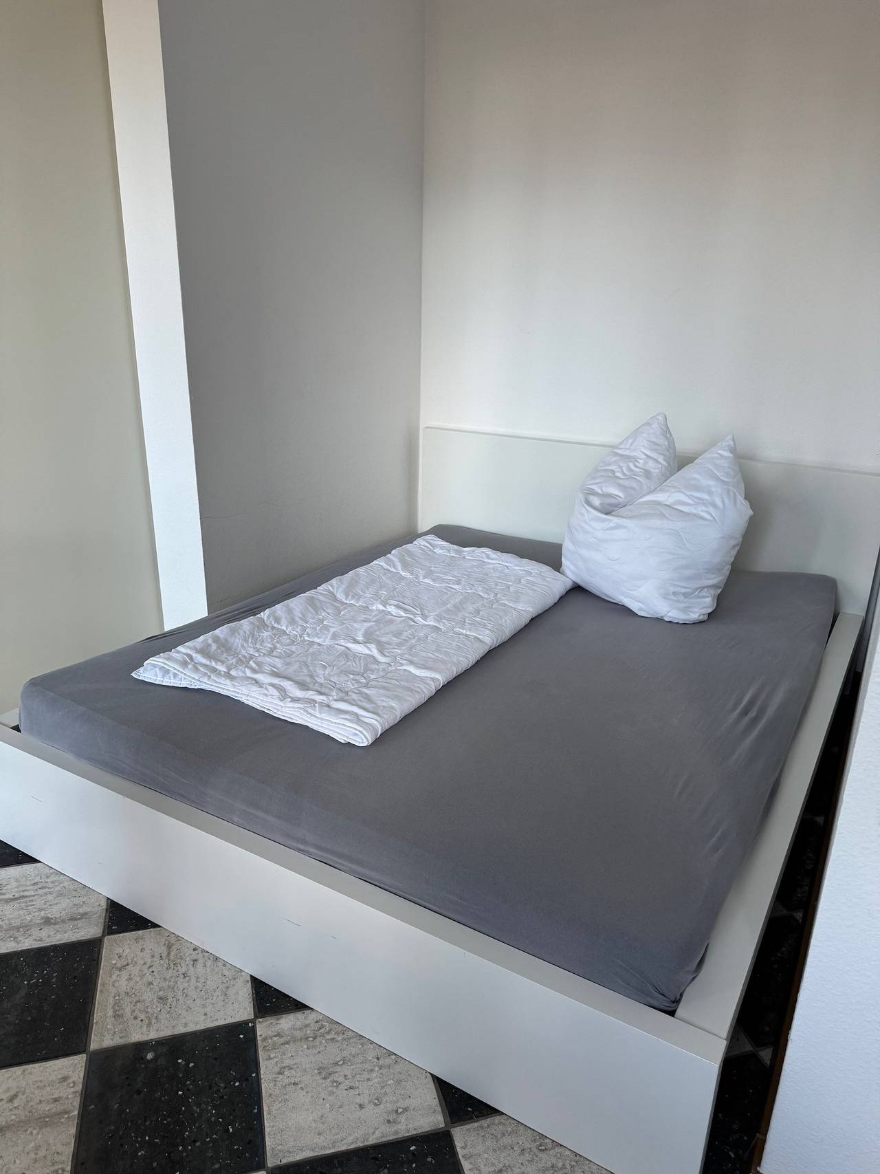 Ganzes Studio, Studio 'Schönste Donaulage Mit Terrasse 2' mit privater Terrasse und Wi-Fi in Neu-Ulm, Bayerisch Schwaben