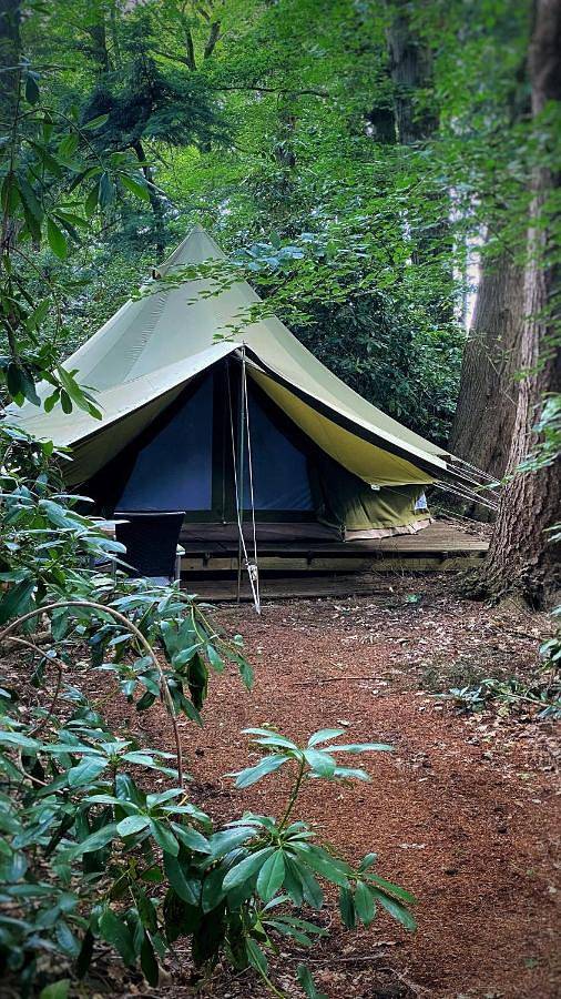 Camping voor 2 personen, with uitzicht and tuin as well as terras in West-Vlaanderen