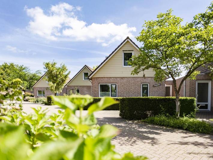 Ferienhaus für 6 Personen, mit Terrasse und Garten in Plasmolen