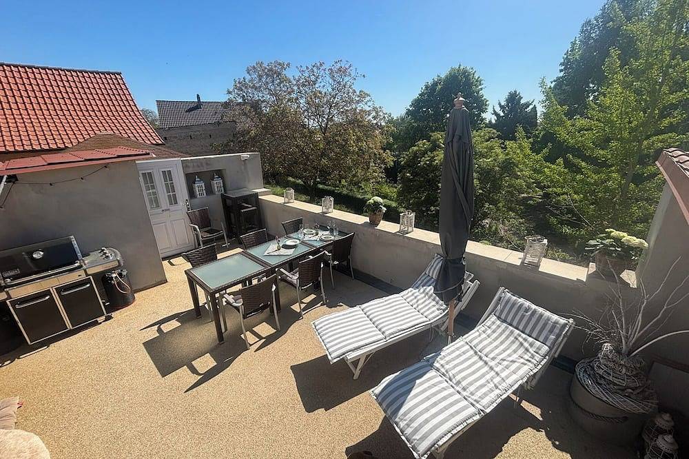 Haus für 8 Pers. 4x Schlafz, 4x Bad, Wellnessbereich, Dachterrasse, Hof, 1A-Lage in Freinsheim, Pfälzer Rheinebene