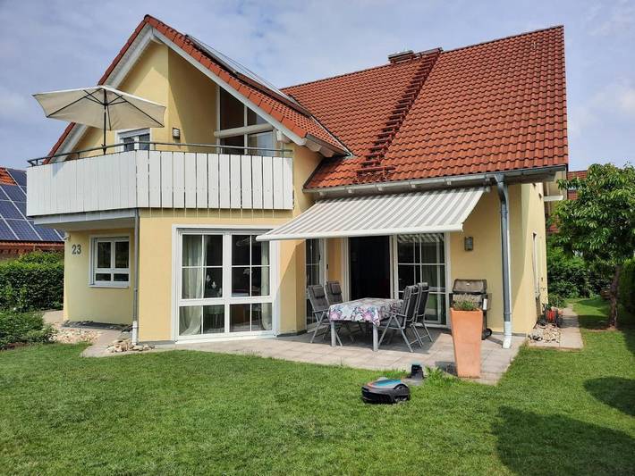 Ferienwohnung für 4 Personen, mit Balkon und Ausblick in Öhringen