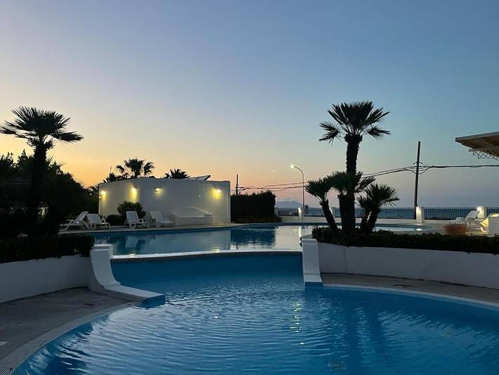 Camping pour 5 personnes, avec piscine et vue ainsi que bassin pour enfant et jardin, animaux acceptés en Sicile - 3