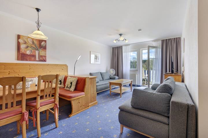Ferienwohnung für 4 Personen, mit Balkon und Seeblick in Fränkisches Seenland