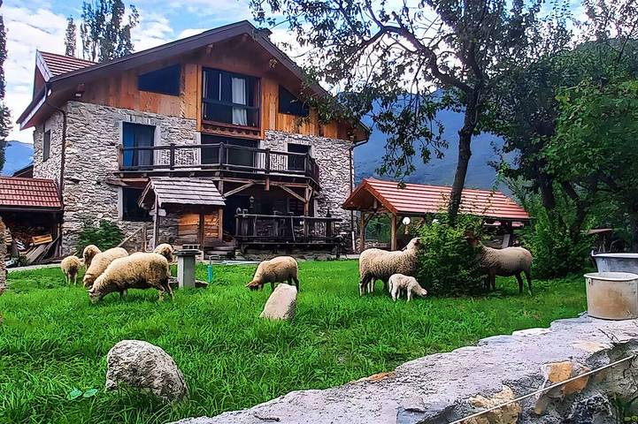 Chalet für 6 Personen, mit Garten und Balkon sowie Sauna - 1