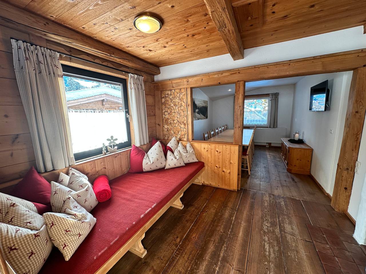 Ferienhaus 'Anton' mit Bergblick, privater Terrasse und Wlan in Gerlosberg, Tiroler Unterland
