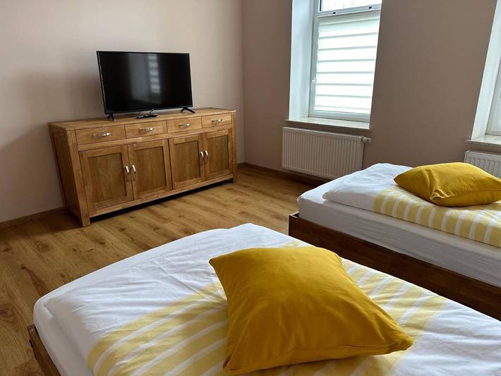 Ferienwohnung für 5 Personen, mit Garten in Borna - 4