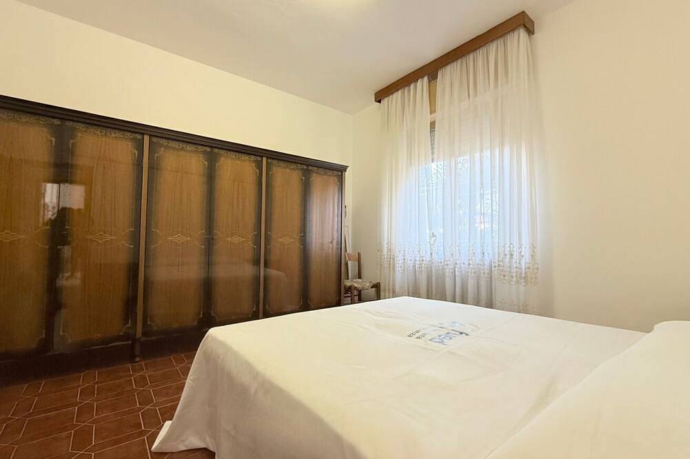 Ganze Wohnung, Marotta, three-room apartment with equipped courtyard near the sea in Marotta, Mondolfo und Umgebung