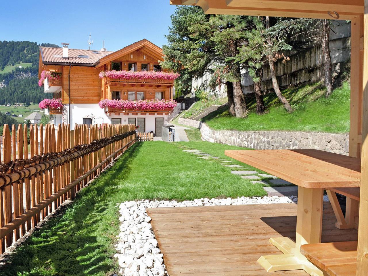 Ganze Wohnung, Apartments Albert - Appartment für 8-9 Personen in St. Christina in Gröden, Dolomiti Superski