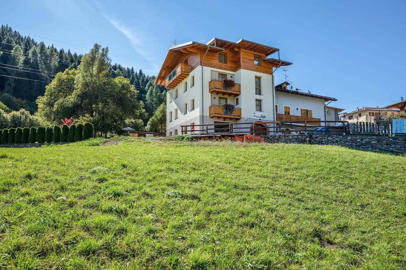Appartamento intero, Accogliente appartamento "Casa Penasa 2", Cipat 022064-At-064788, con vista sulle montagne in Almazzago, Commezzadura