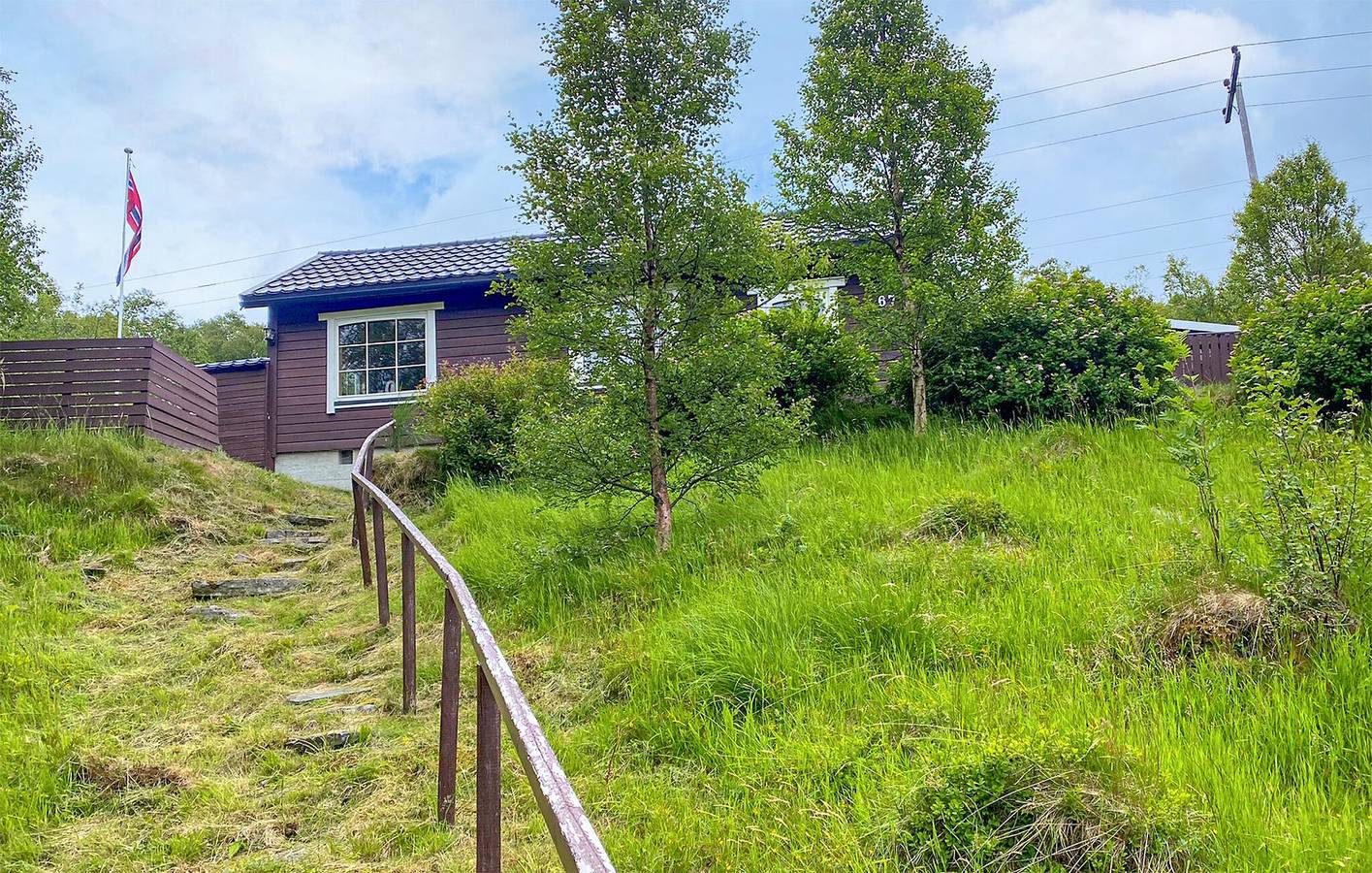 Ferienhaus für 3 Personen mit Terrasse in Ulstein