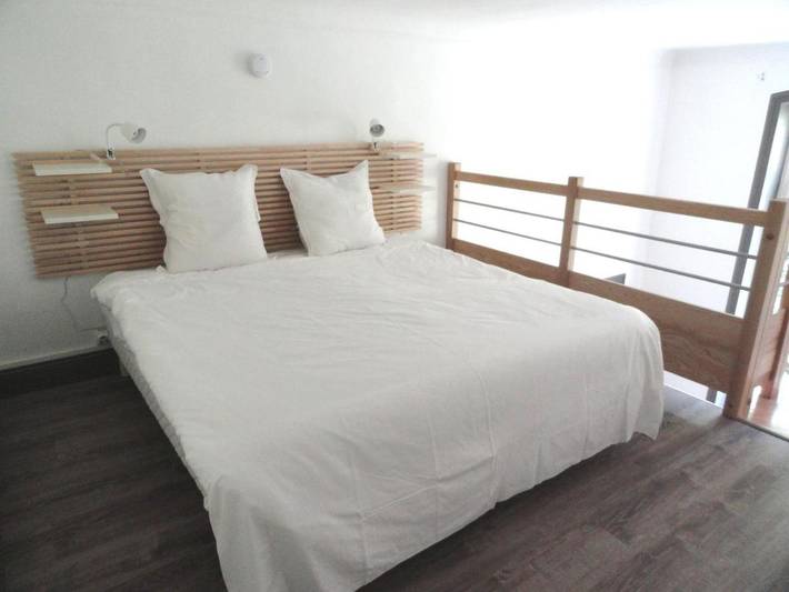 Chambre d’hôte pour 4 personnes, avec jardin ainsi que vue et piscine à Vals-les-Bains - 2