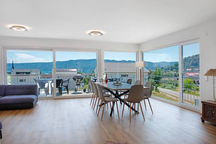 Ferienwohnung für 7 Personen, mit Garten und Seeblick, mit Haustier