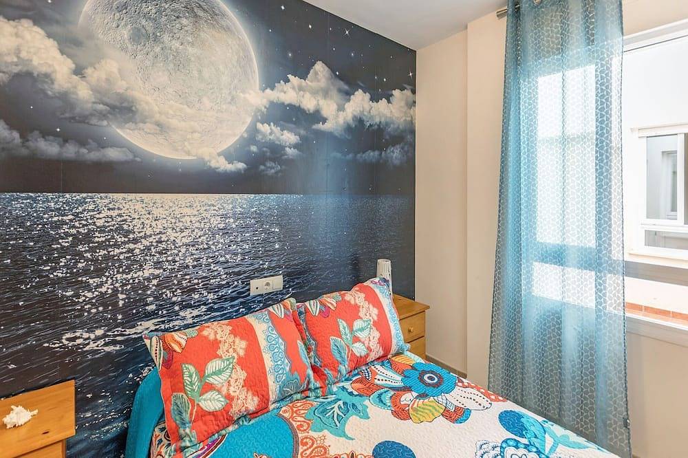Entire apartment, Sunny Apartment Near Paseo in Garrucha, Costa de Almería