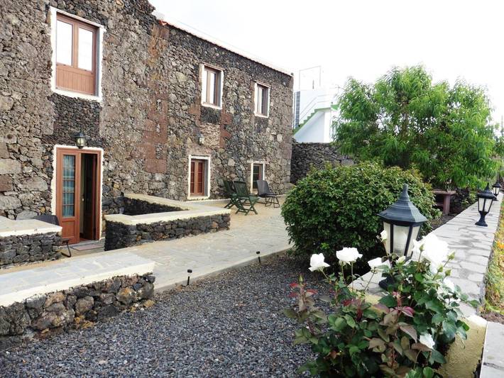 Apartamento para 3 personas, con jardín en El Hierro