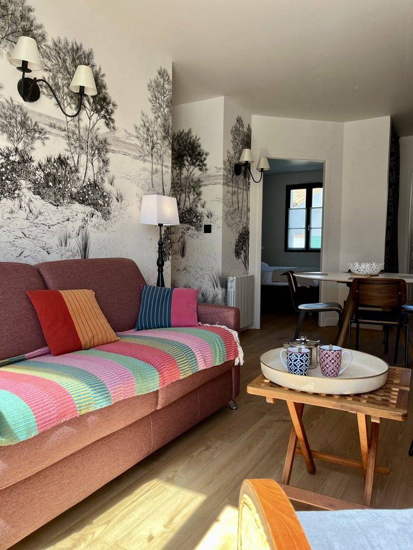 Bleuet, villa-gîte de charme avec patio-terrasse et parking in La Flotte, Île de Ré