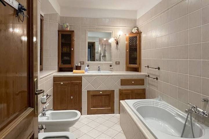 Mazzetti Country House-Country living and garden in Grizzana Morandi, Bologna Province