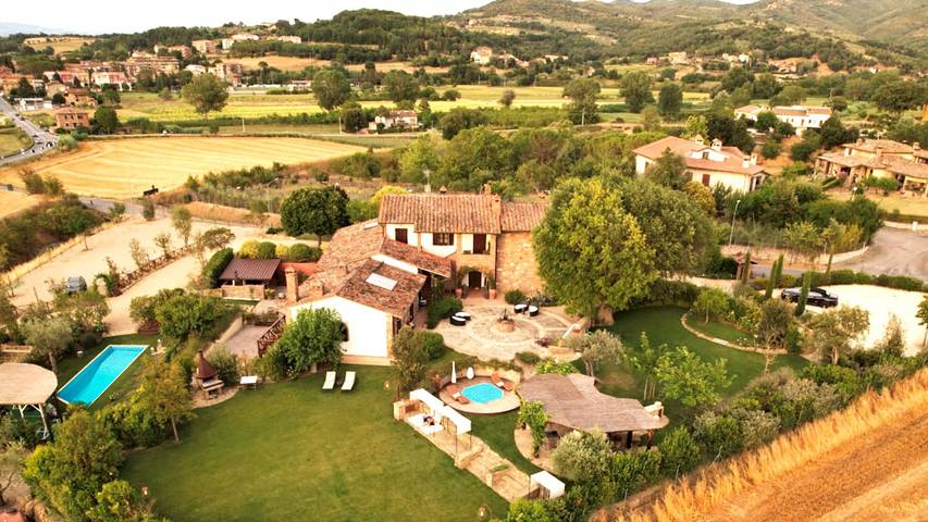 Chalet para 12 personas, con jardín y jacuzzi, Se admiten mascotas - 1