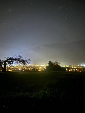 Location de vacances pour 3 personnes, avec vue et terrasse à Mercury