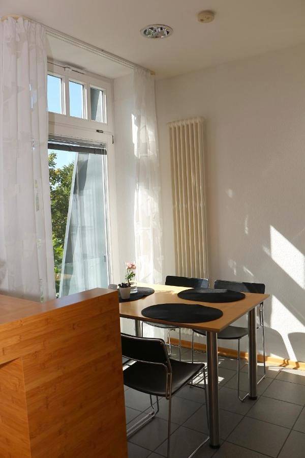 Ferienwohnung für 2 Personen, mit Balkon und Terrasse sowie Garten und Ausblick in Bedburg-Hau - 4
