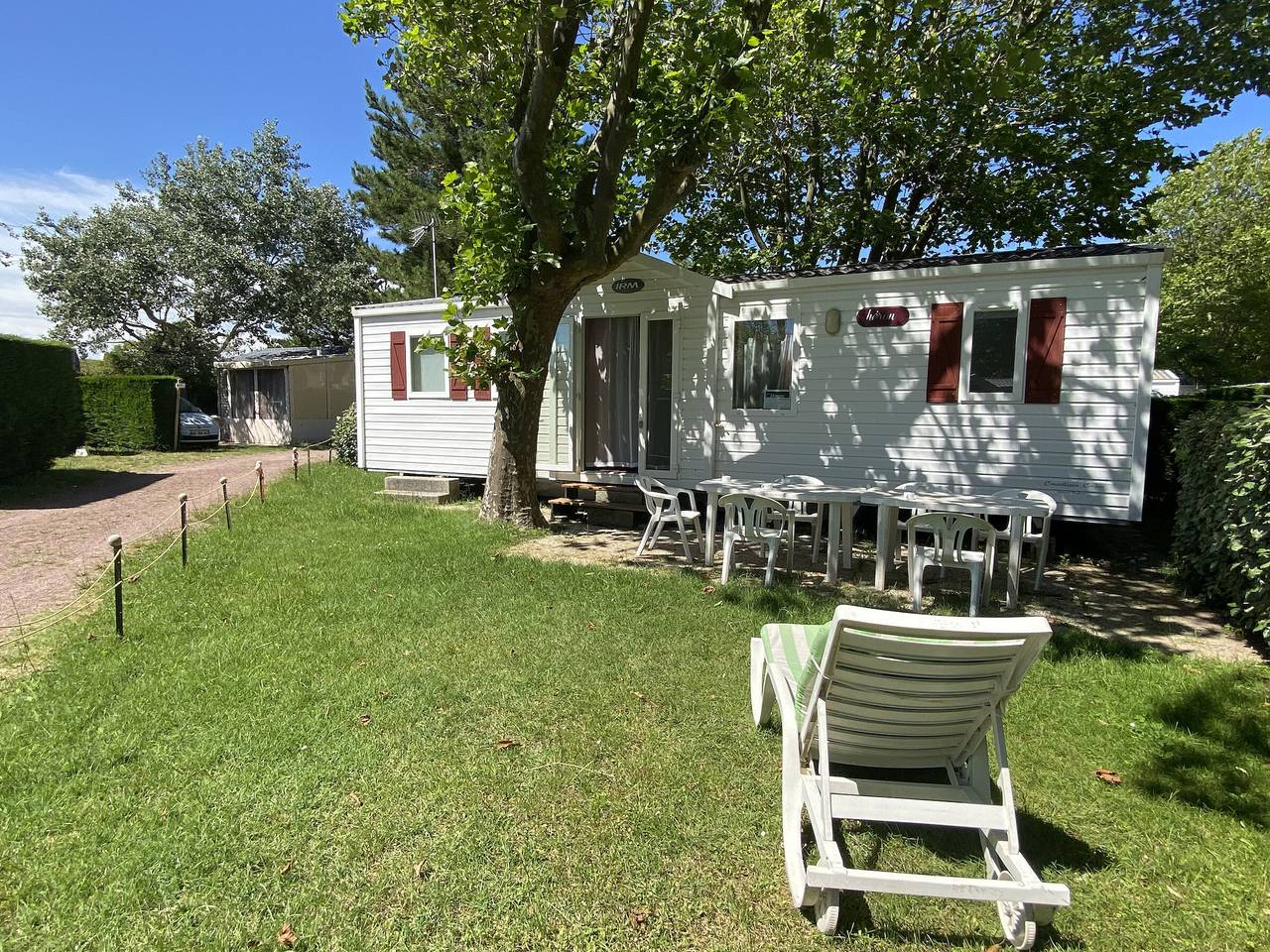 Mobil-home 3 chambres proche plage à Fouras, idéal 6 pers., équipement complet, calme assuré. in Fouras, Région de Rochefort