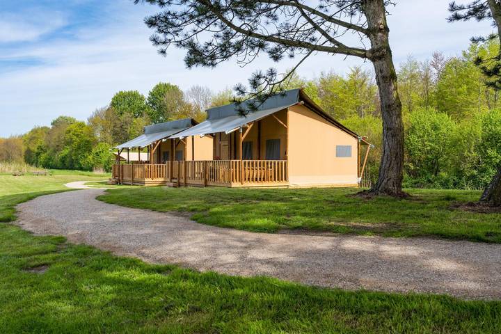 Vakantiehuis voor 6 personen, with Whirlpool and Zwembad as well as Sauna in Baarn