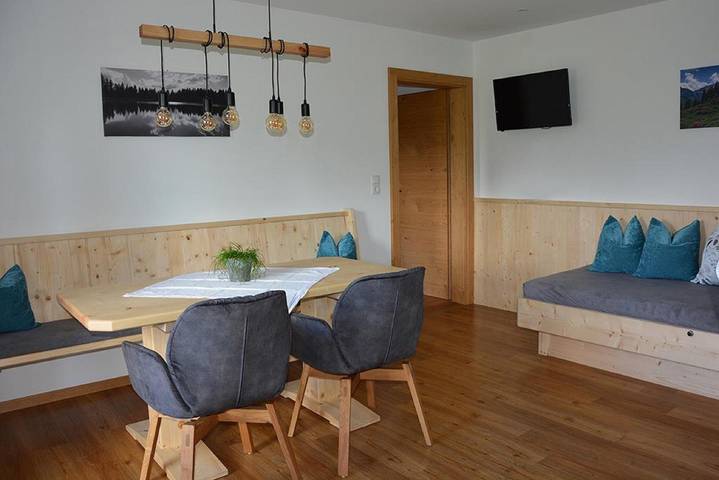 Ferienwohnung für 5 Personen, mit Balkon und Ausblick, kinderfreundlich - 1