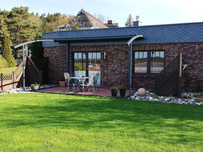 Bungalow für 2 Personen, mit Garten und Sauna in Sellin