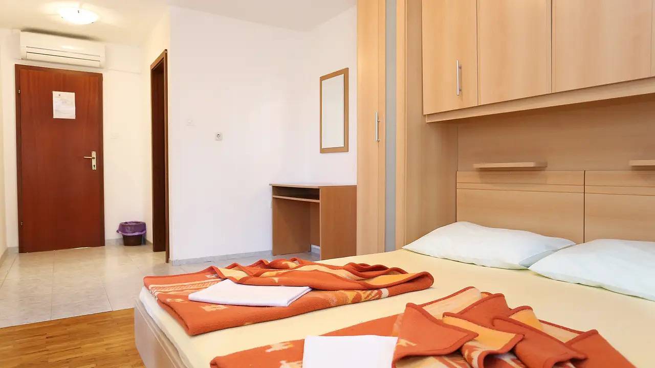 Zimmer für 3 Personen (18 m²) in Trpanj in Trpanj, Żupania dubrownicko-neretwiańska