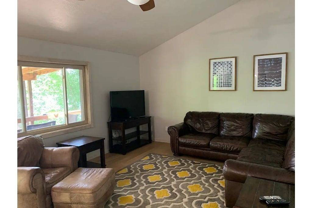 Lakefront Sunset Harbor on Watts Bar Boathouse and Dock in Rhea County