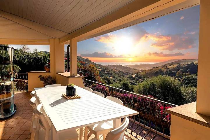 Villa per 9 persone, con idromassaggio a Budoni
