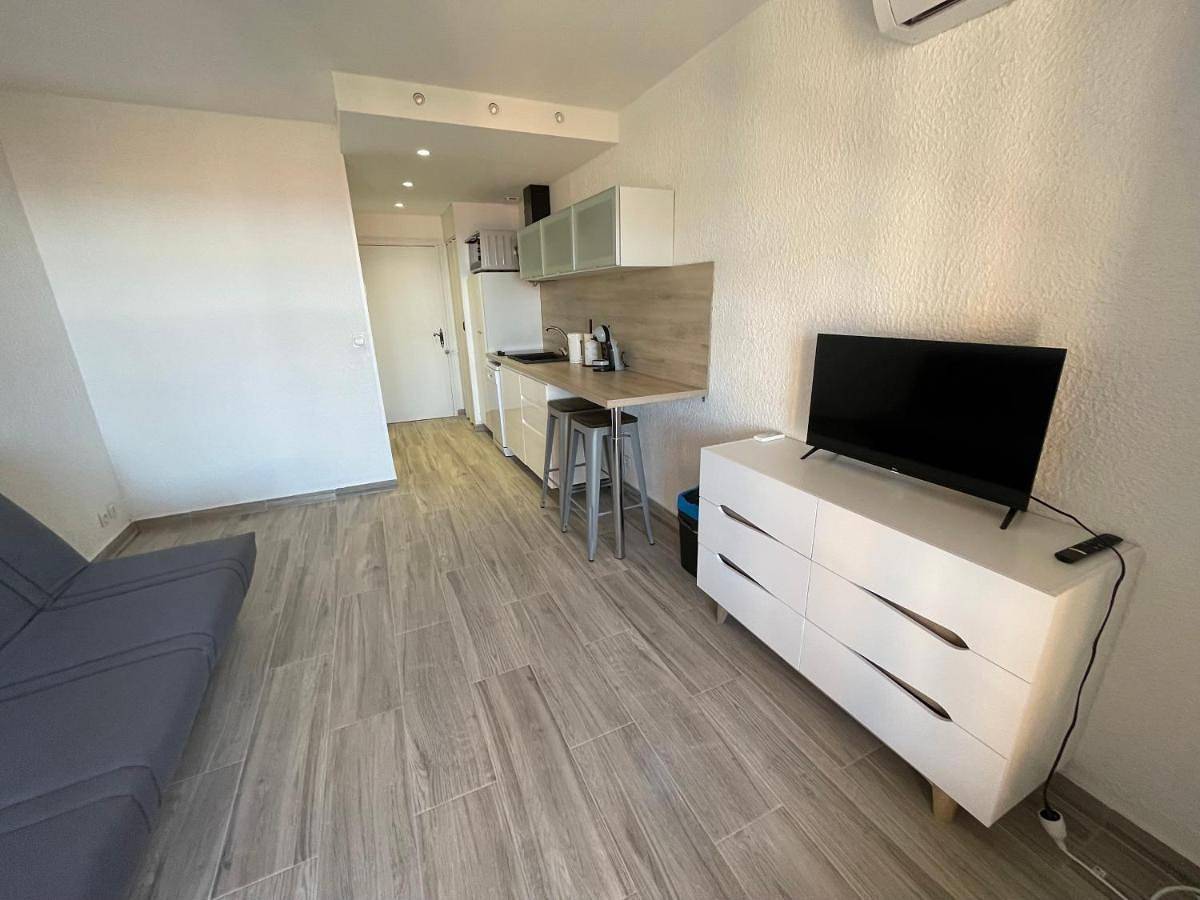 Appartement entier, Studio with Sofa Bed in Agay, Saint-Raphaël