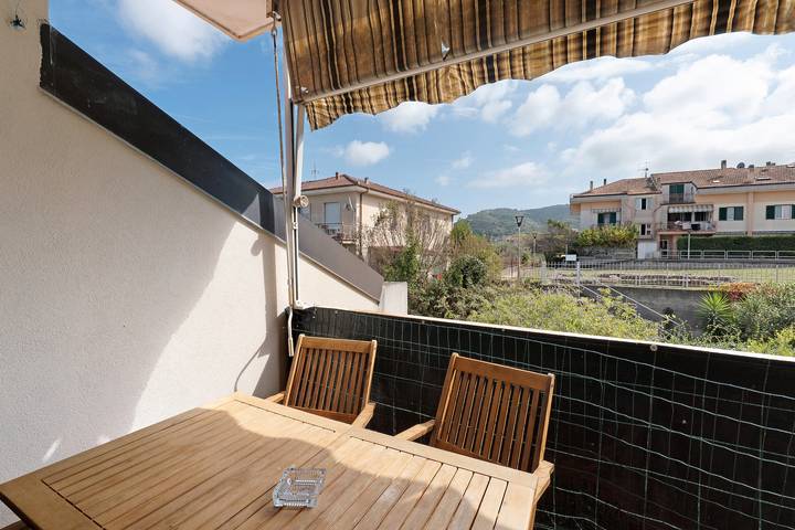 Ferienwohnung für 4 Personen, mit Balkon, mit Haustier in Albenga