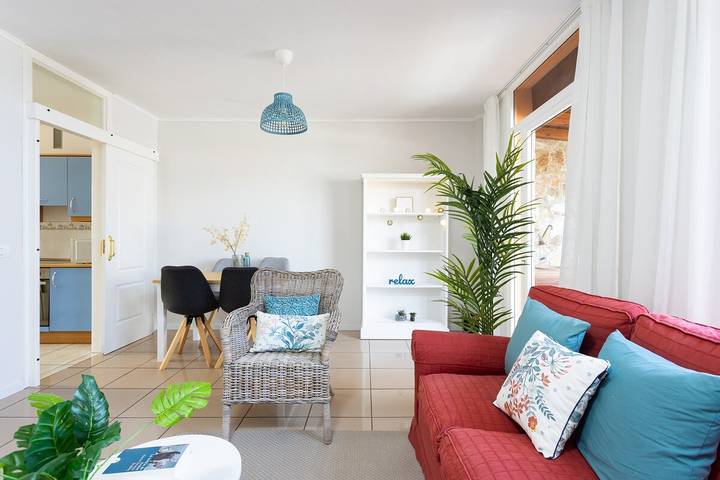 Gîte pour 4 personnes, avec terrasse et piscine, adapté aux familles à Candelaria - 4