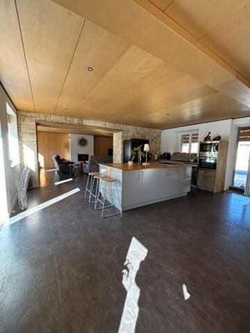 Location de vacances pour 15 personnes, avec terrasse et jardin à Corcoué-sur-Logne - 3