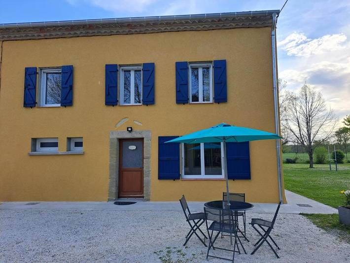 Gîte pour 4 personnes, avec jardin à Saint-Félix-Lauragais - 2