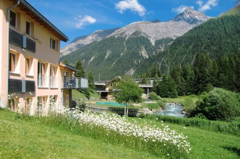 Ganze Wohnung, Chesa Piz d'Esan in S-chanf, Sankt Moritz