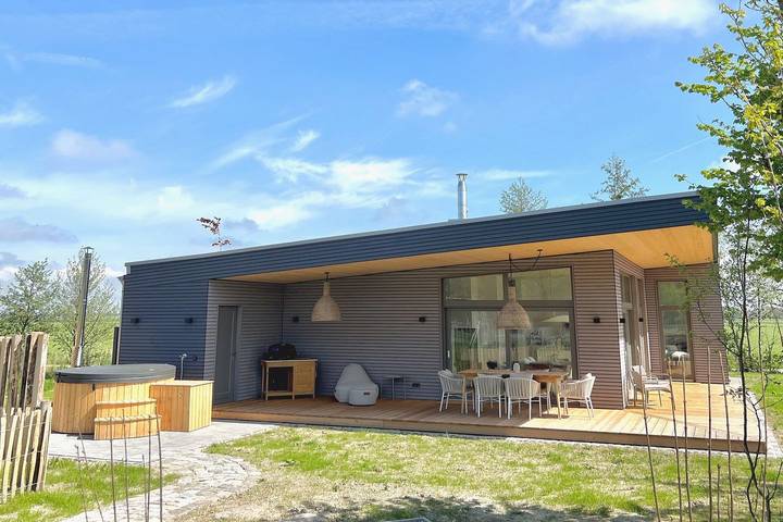 Ferienhaus für 5 Personen, mit Garten und Sauna sowie Ausblick in Süderdeich